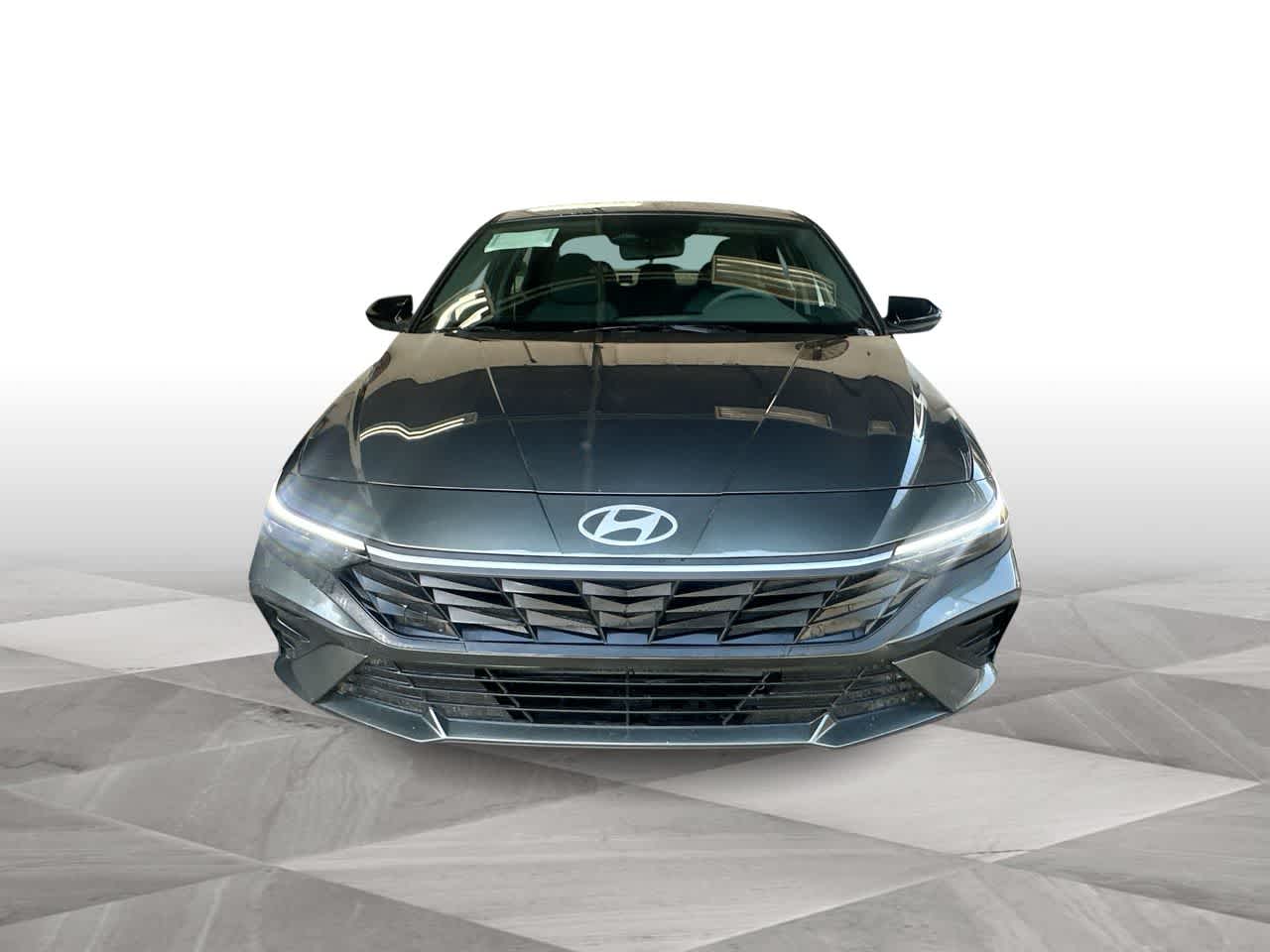 Thumbnail: 2026 Hyundai Elantra - 3