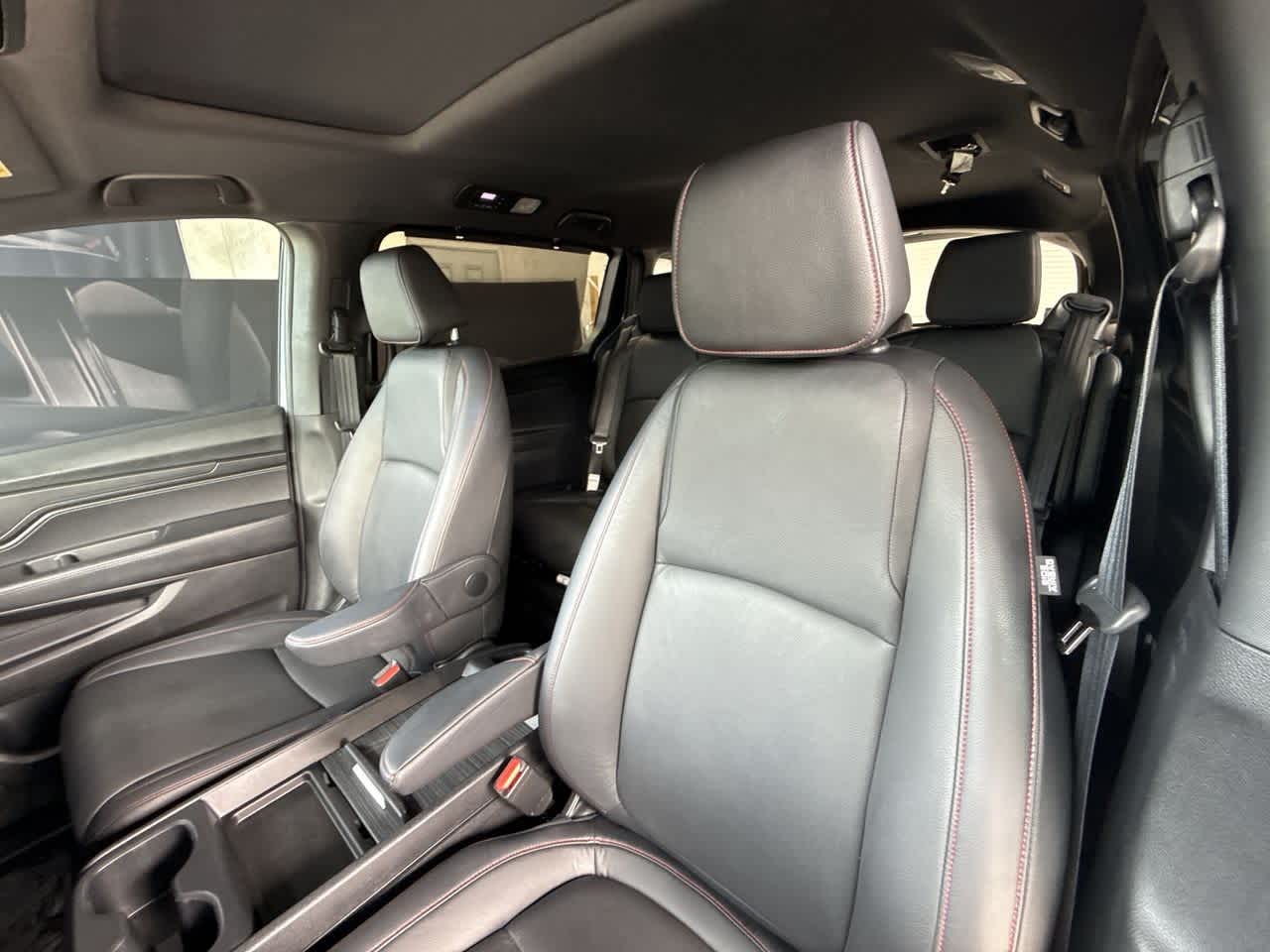 Thumbnail: 2024 Honda Odyssey - 14
