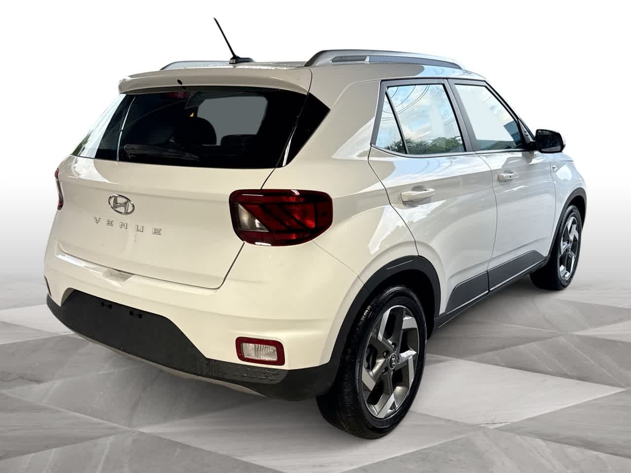 Thumbnail: 2025 Hyundai Venue - 8
