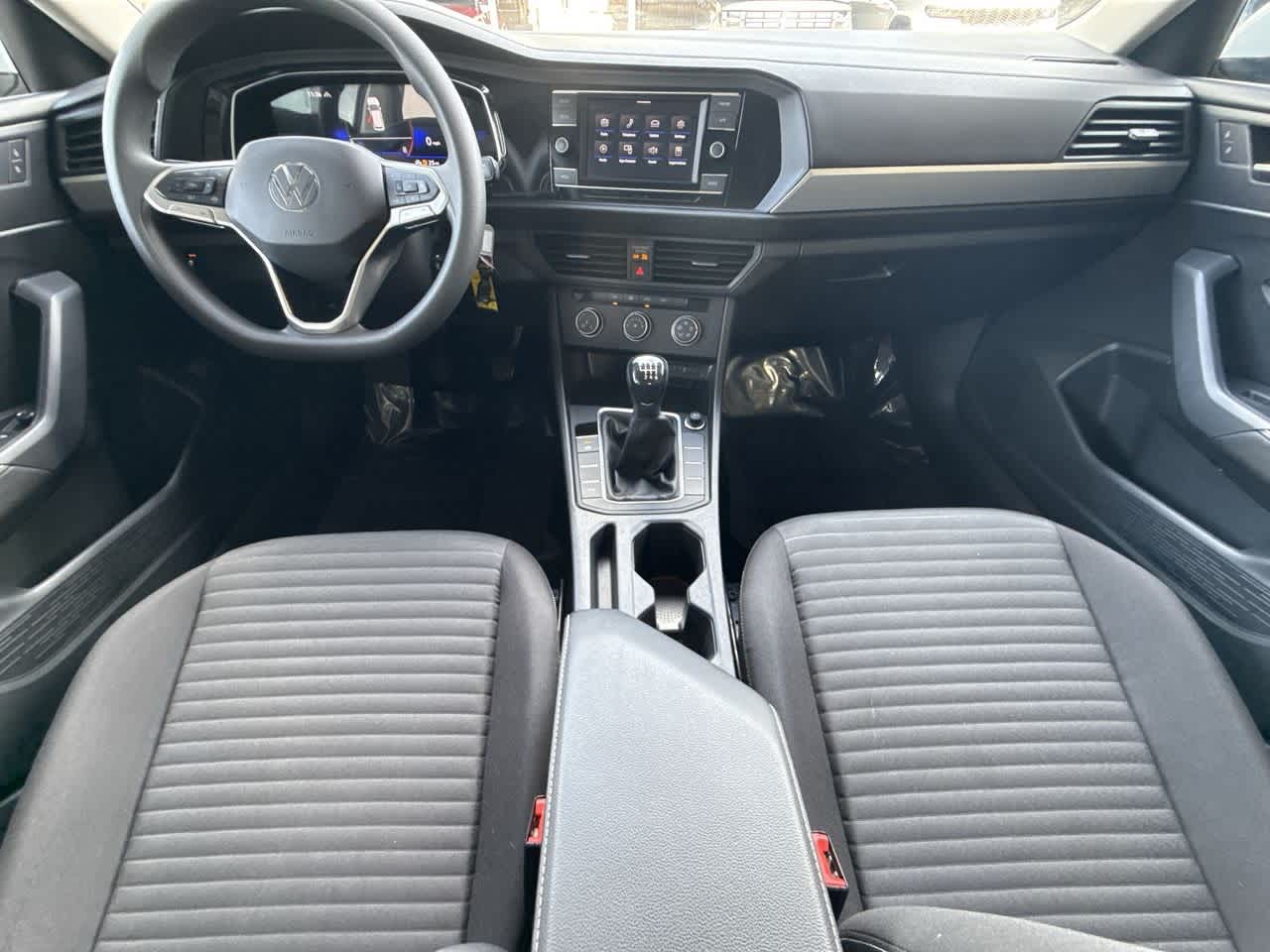 Thumbnail: 2023 Volkswagen Jetta - 24