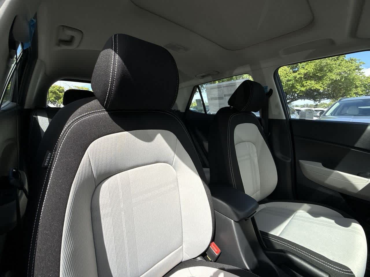 Thumbnail: 2025 Hyundai Venue - 27