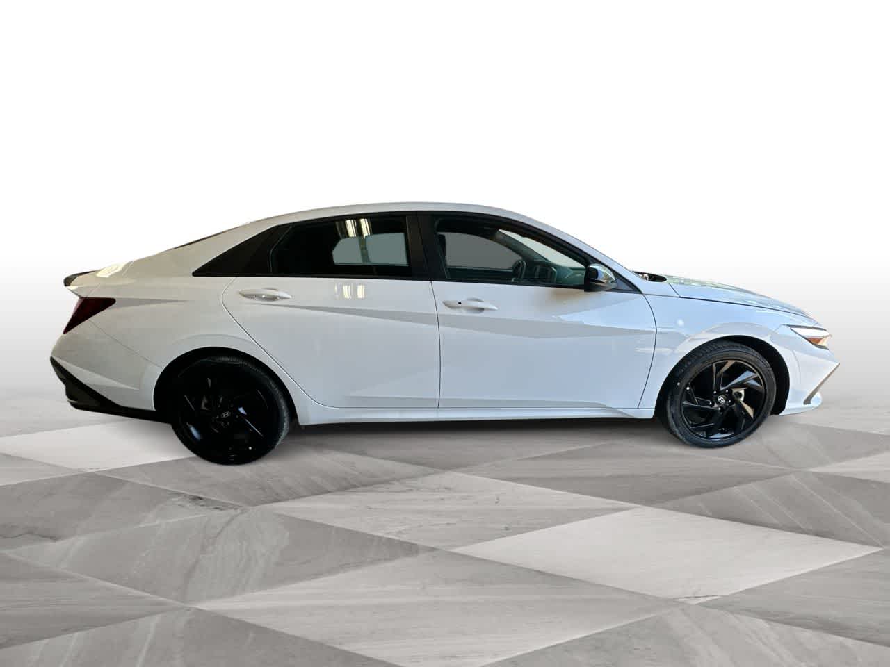 Thumbnail: 2026 Hyundai Elantra - 9