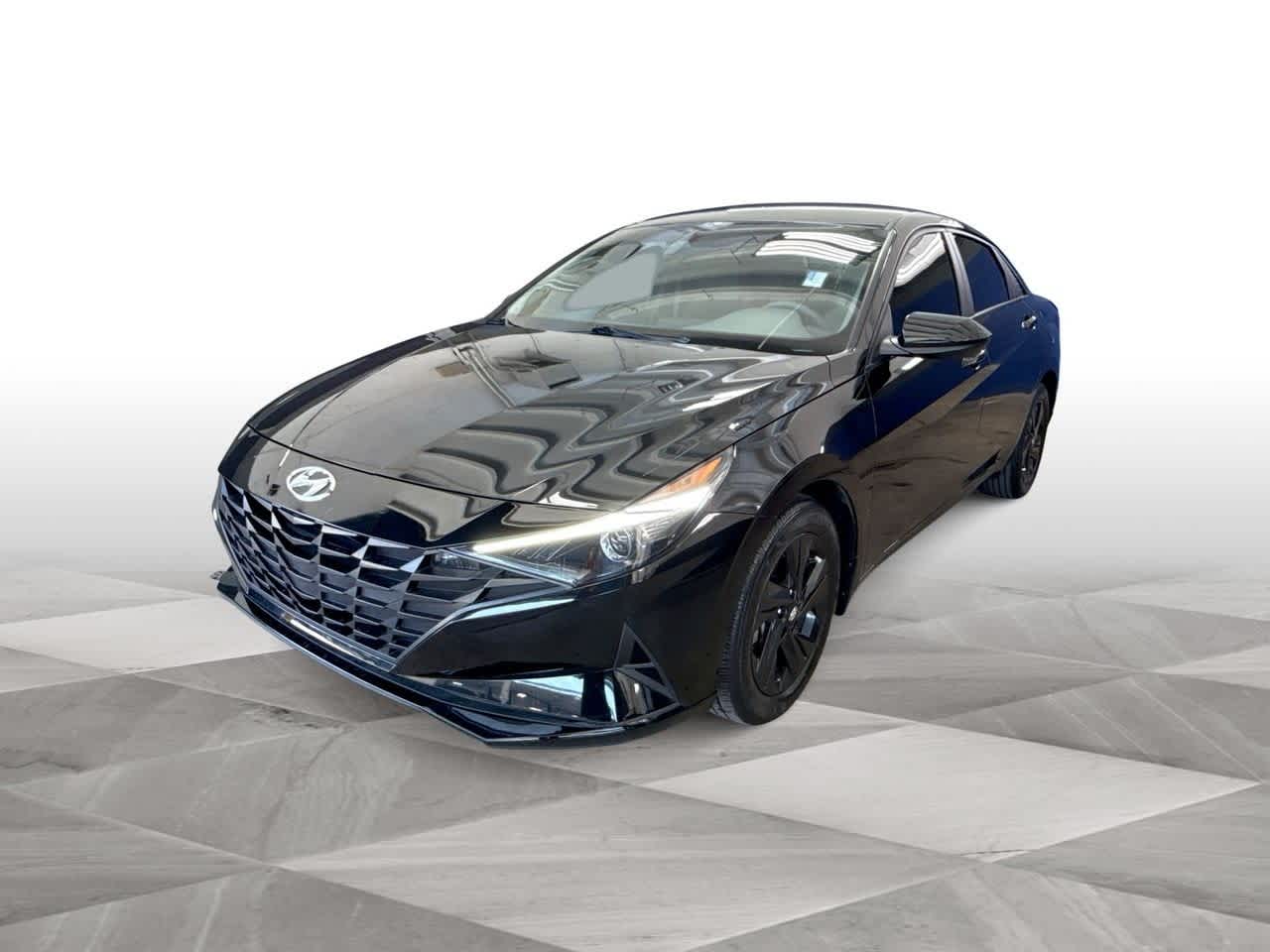 2023 Hyundai Elantra SEL 4