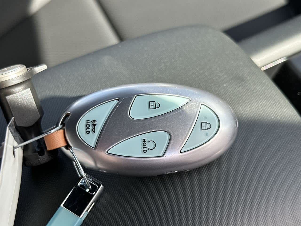 Thumbnail: 2025 Hyundai Ioniq 6 - 28