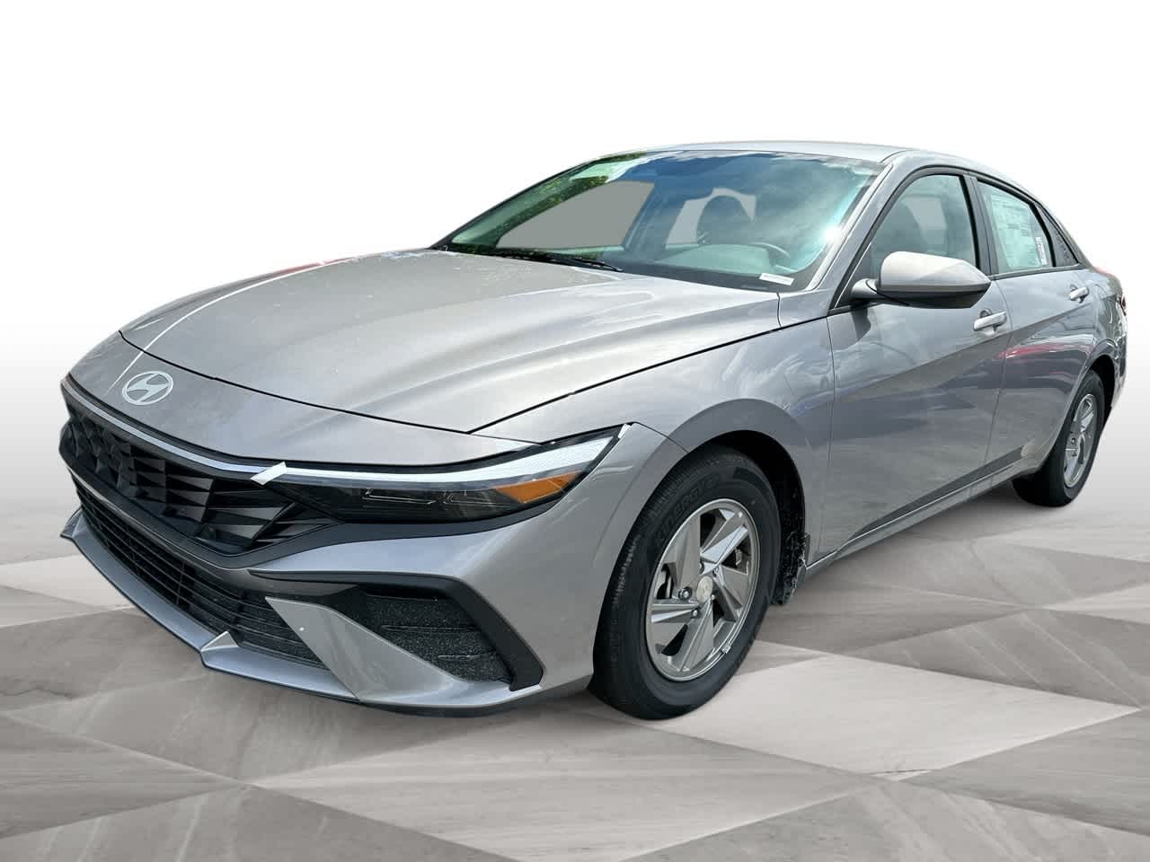 Thumbnail: 2025 Hyundai Elantra - 4