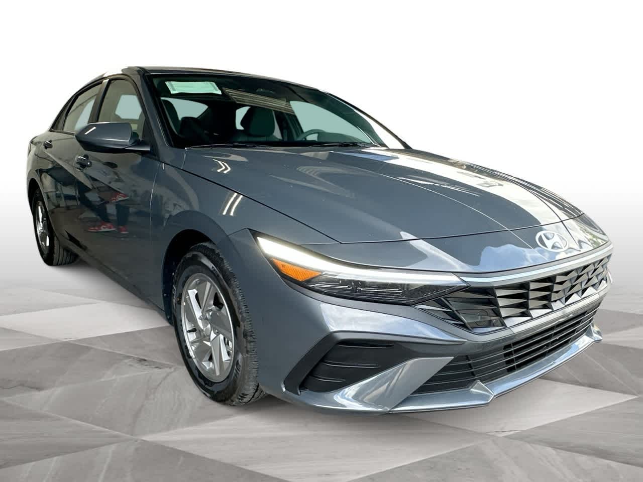 Thumbnail: 2025 Hyundai Elantra - 2