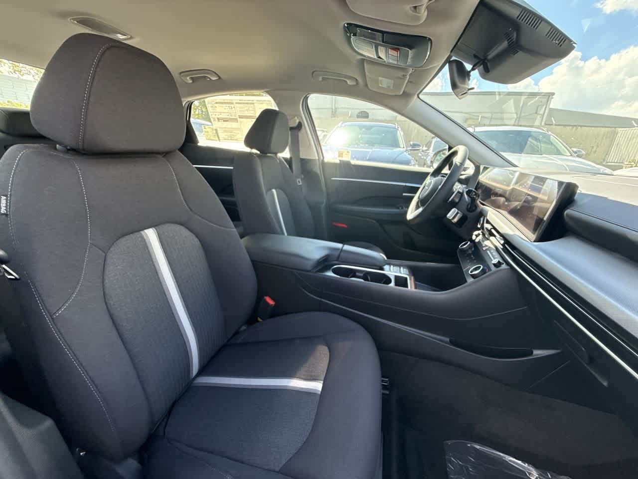 Thumbnail: 2025 Hyundai Sonata - 27