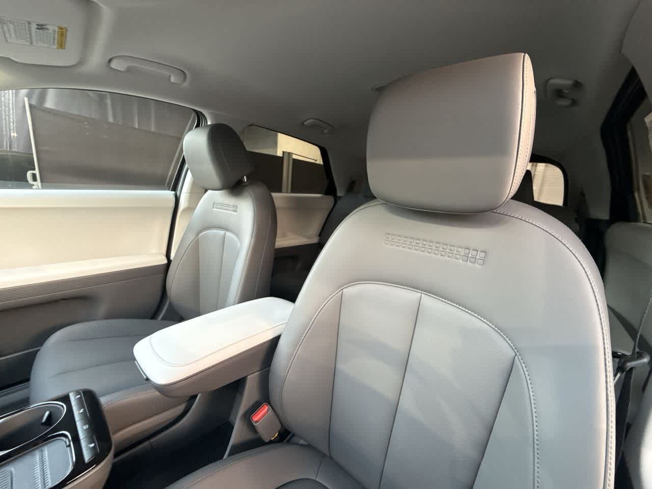 Thumbnail: 2026 Hyundai Ioniq 5 - 14