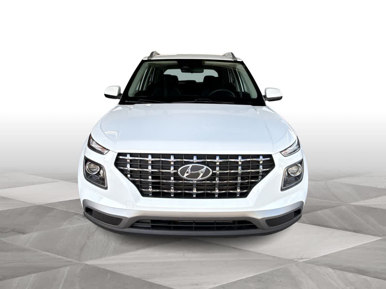 Thumbnail: 2025 Hyundai Venue - 3