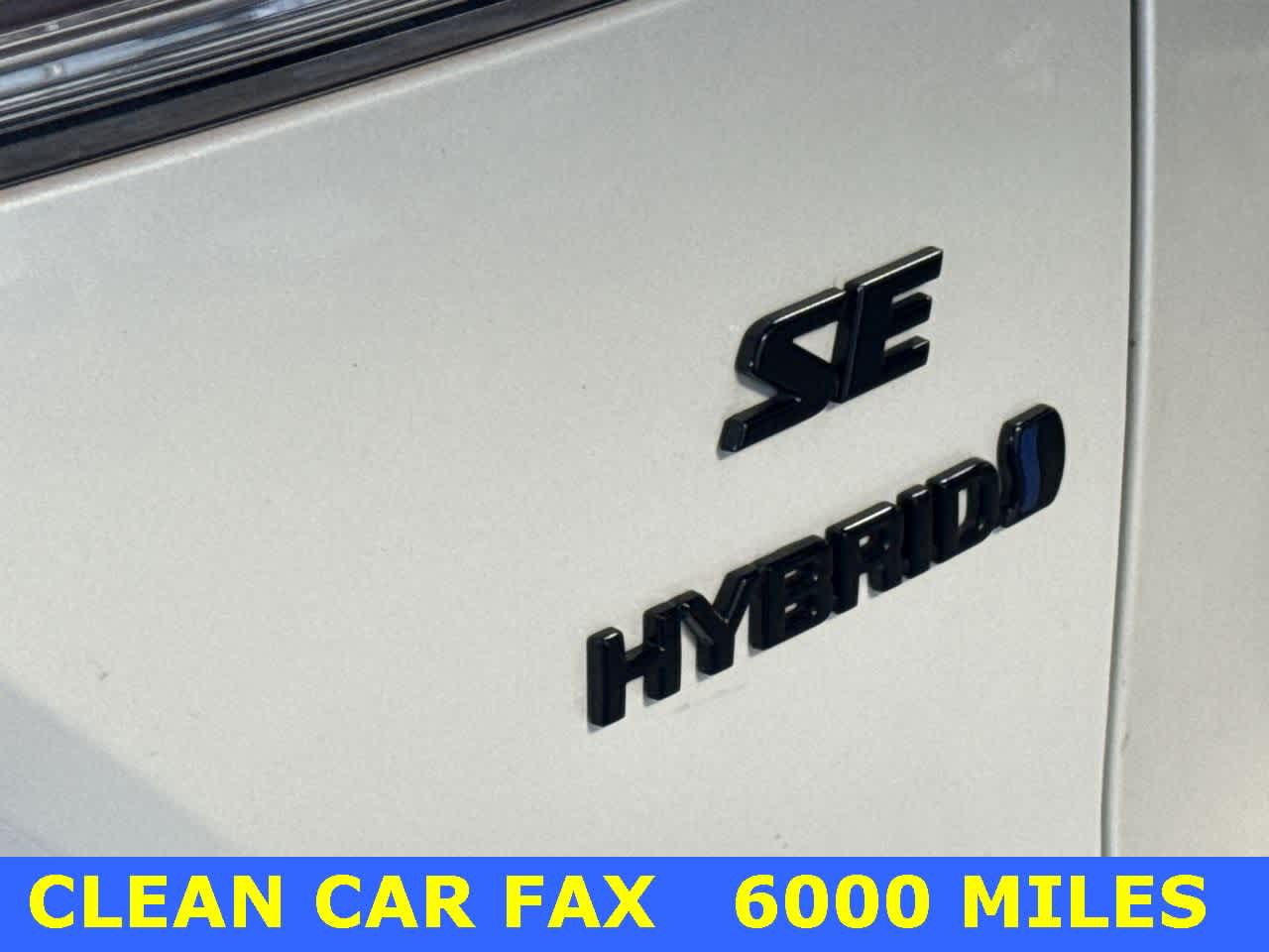 Thumbnail: 2024 Toyota Corolla Cross - 10