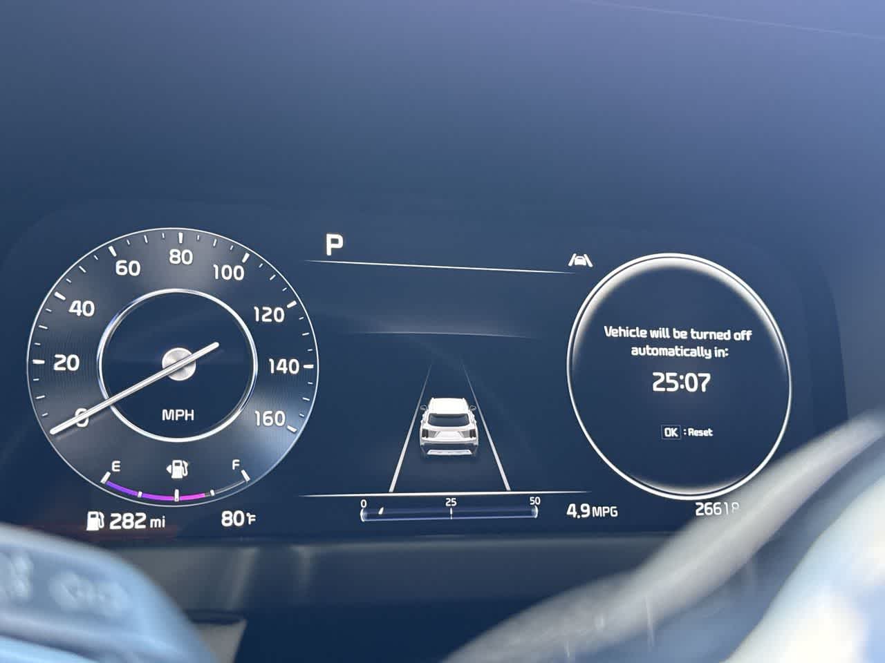 Thumbnail: 2023 Kia Sorento - 16