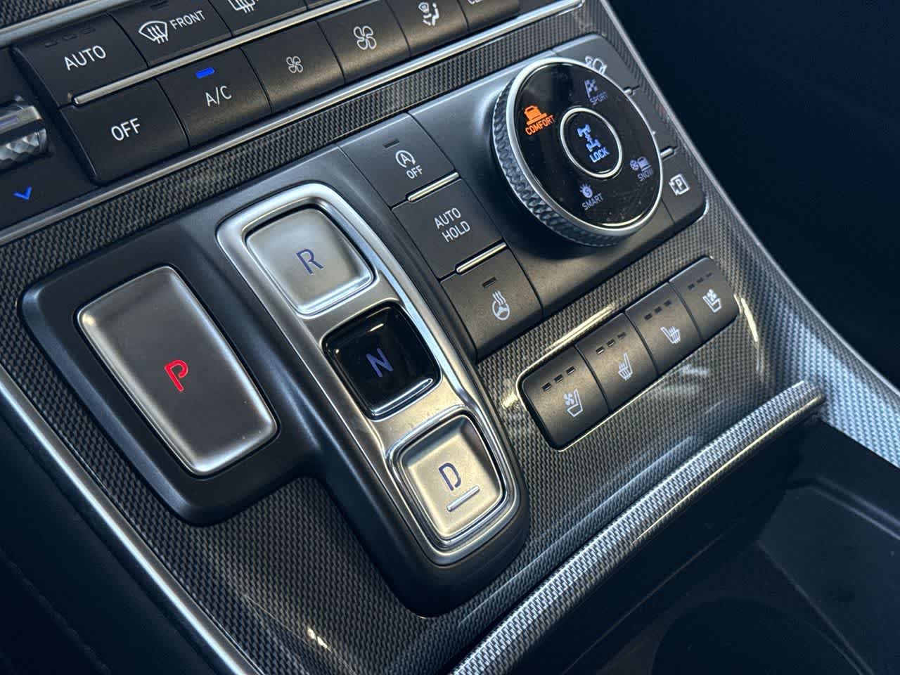 Thumbnail: 2023 Hyundai Santa Fe - 21