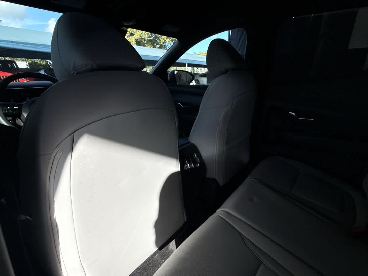 Thumbnail: 2025 Hyundai Santa Cruz - 23