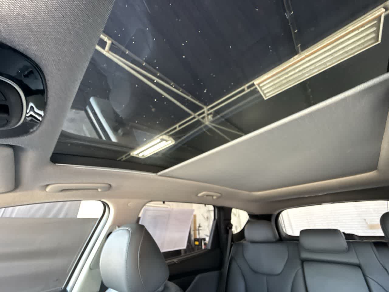 Thumbnail: 2023 Hyundai Santa Fe - 17