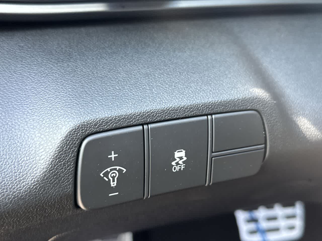 Thumbnail: 2026 Hyundai Elantra - 10