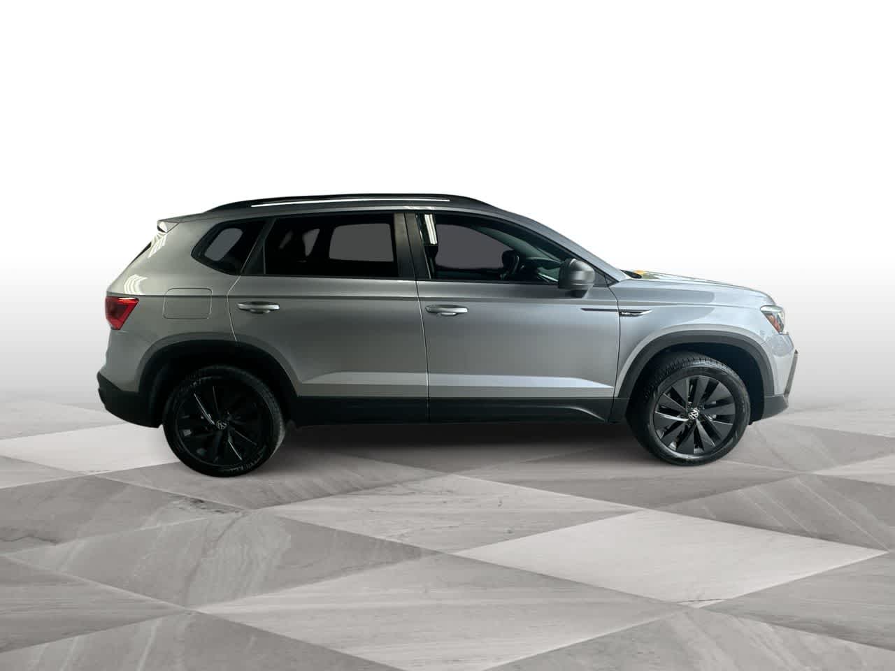 Thumbnail: 2024 Volkswagen Taos - 9