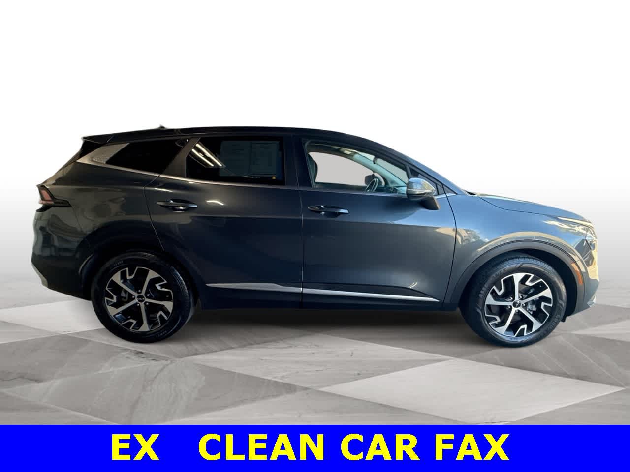 Thumbnail: 2023 Kia Sportage - 9