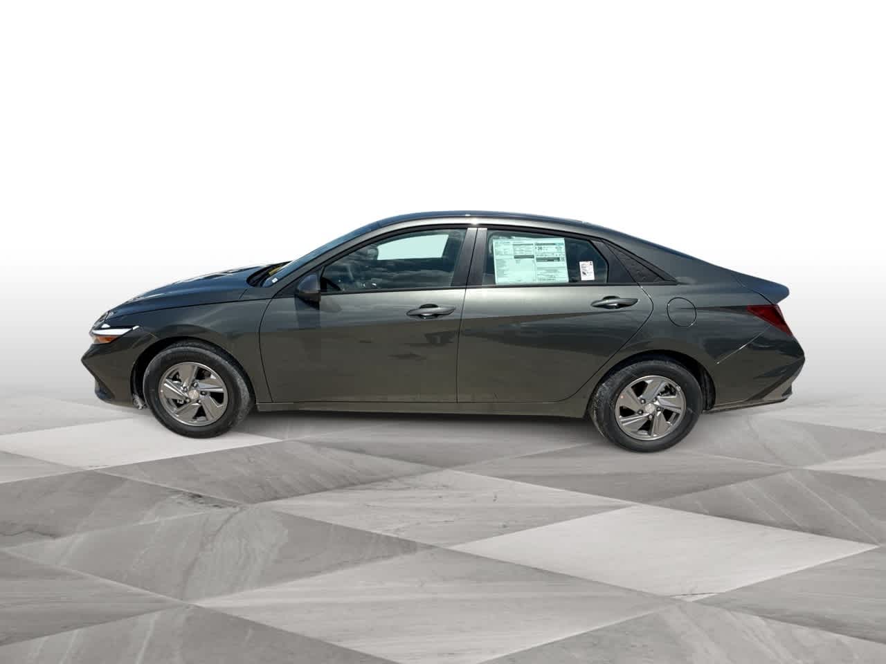 Thumbnail: 2025 Hyundai Elantra - 5