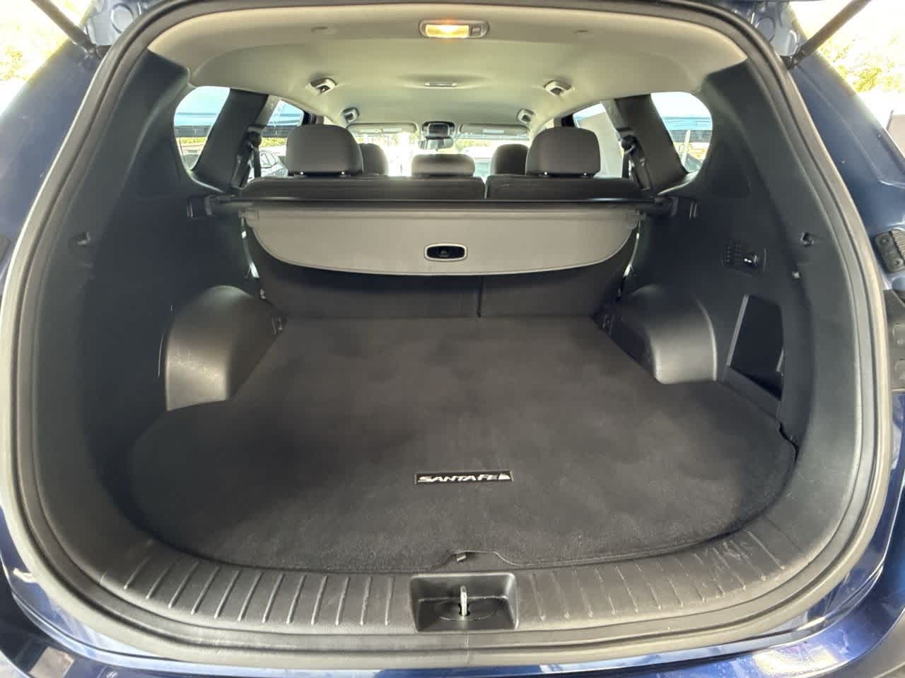 Thumbnail: 2022 Hyundai Santa Fe - 25