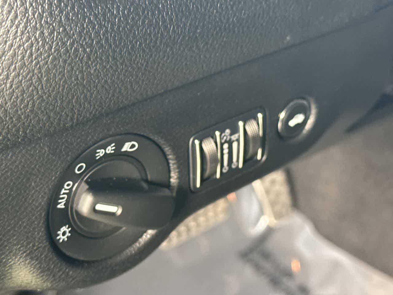 Thumbnail: 2023 Dodge Challenger - 24