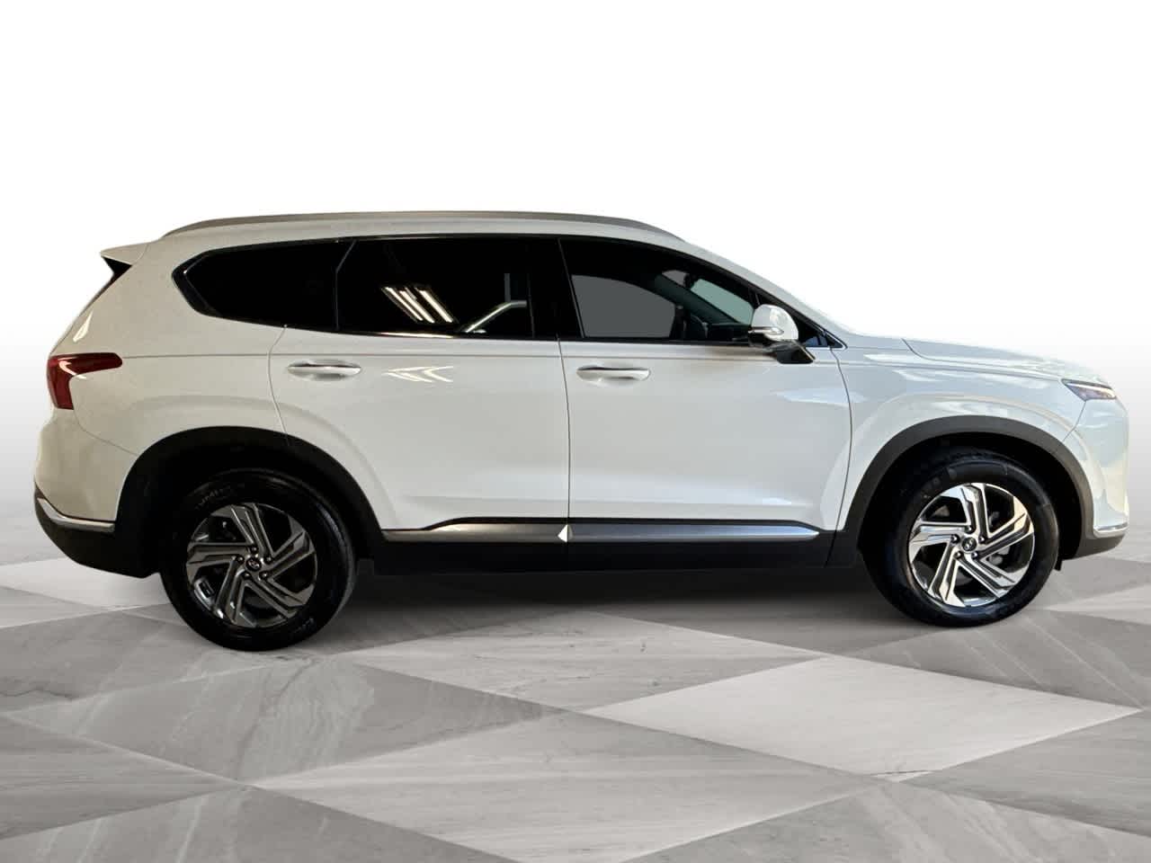 Thumbnail: 2023 Hyundai Santa Fe - 9