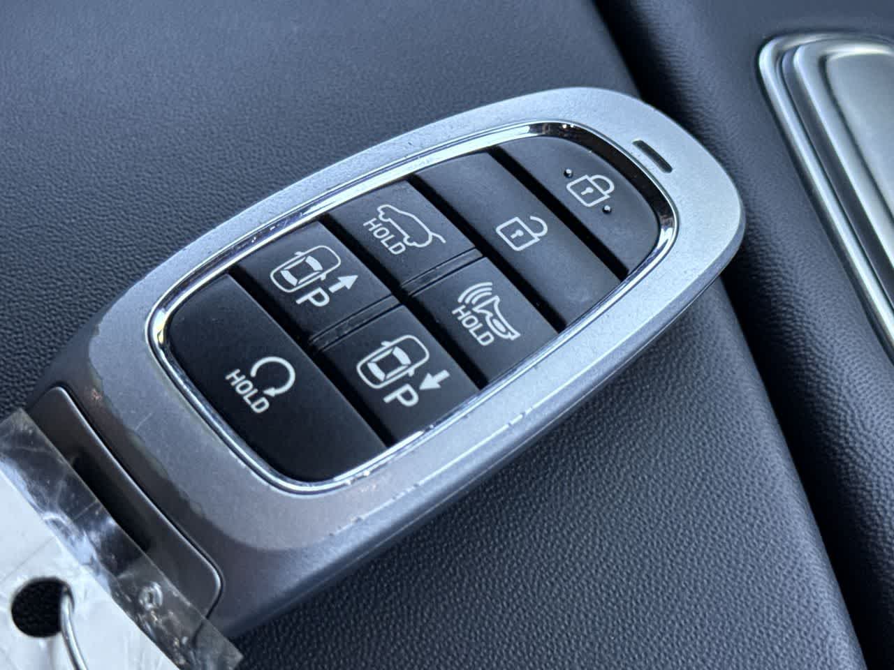 Thumbnail: 2023 Hyundai Santa Fe - 28