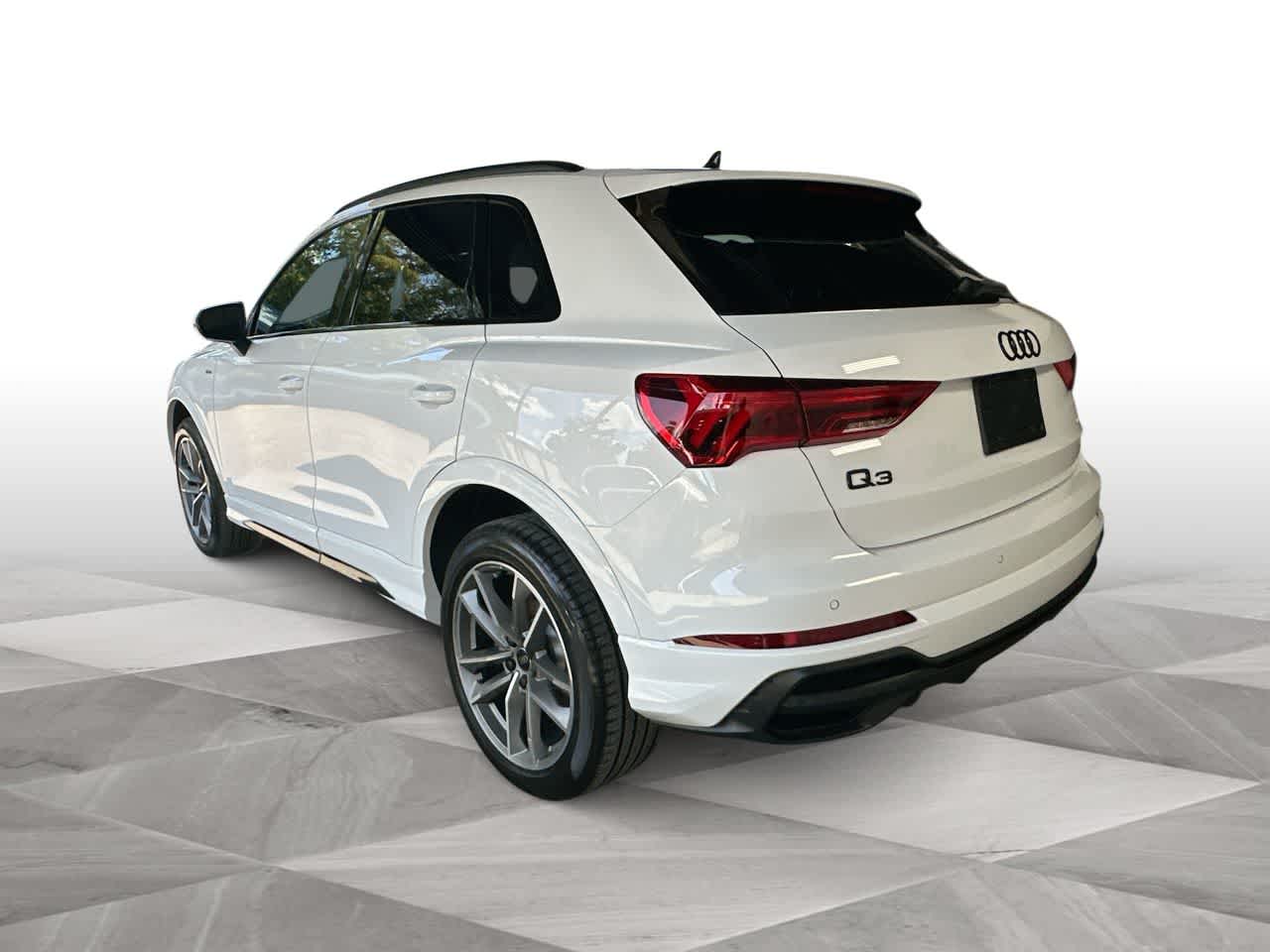 Thumbnail: 2025 Audi Q3 - 6