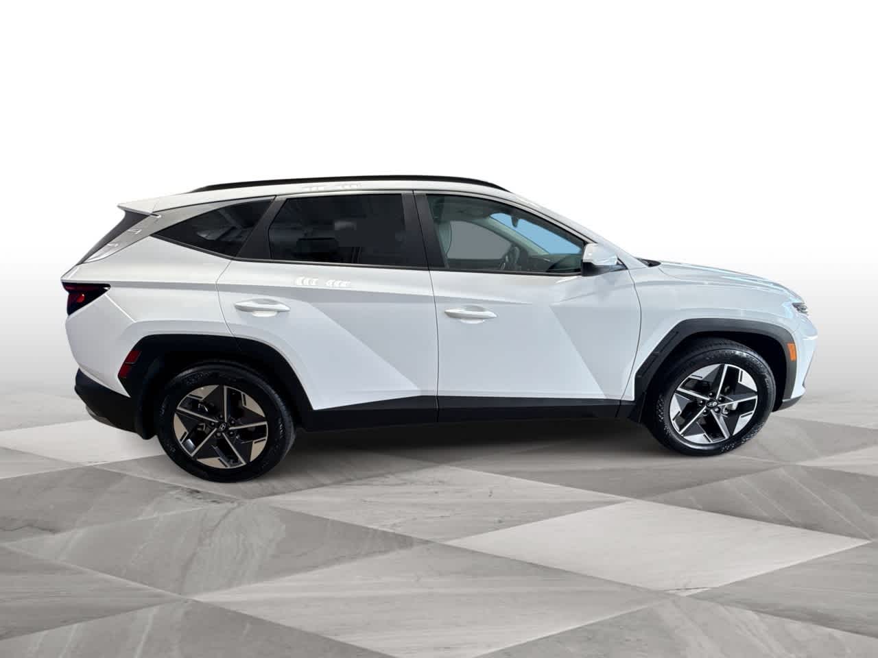 Thumbnail: 2025 Hyundai Tucson - 9