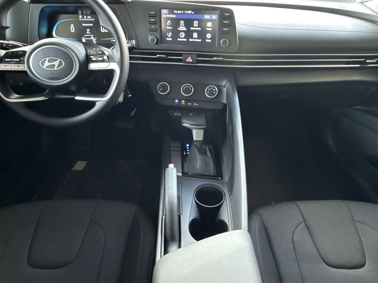 Thumbnail: 2025 Hyundai Elantra - 24