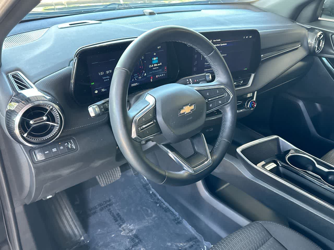 Thumbnail: 2025 Chevrolet Equinox - 13