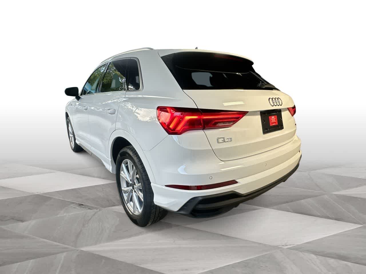 Thumbnail: 2025 Audi Q3 - 6