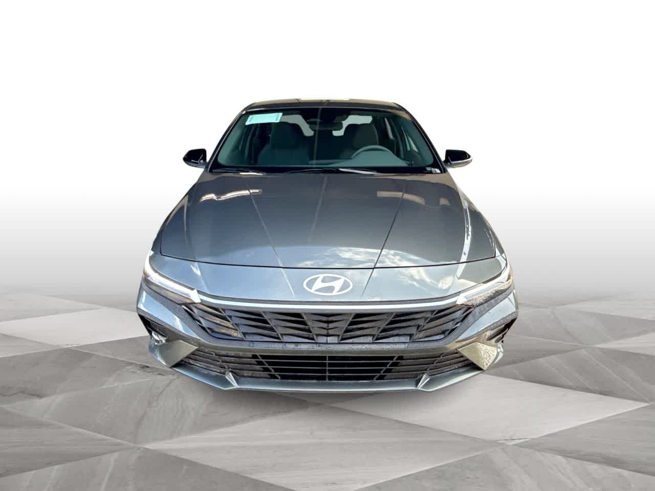 Thumbnail: 2026 Hyundai Elantra - 3