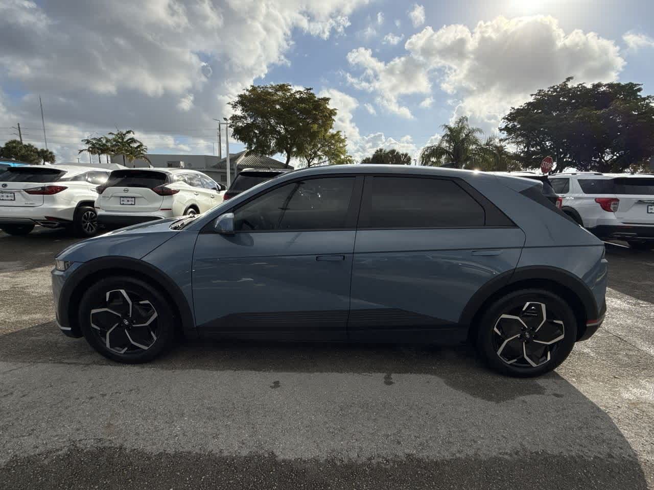 Thumbnail: 2024 Hyundai Ioniq 5 - 16
