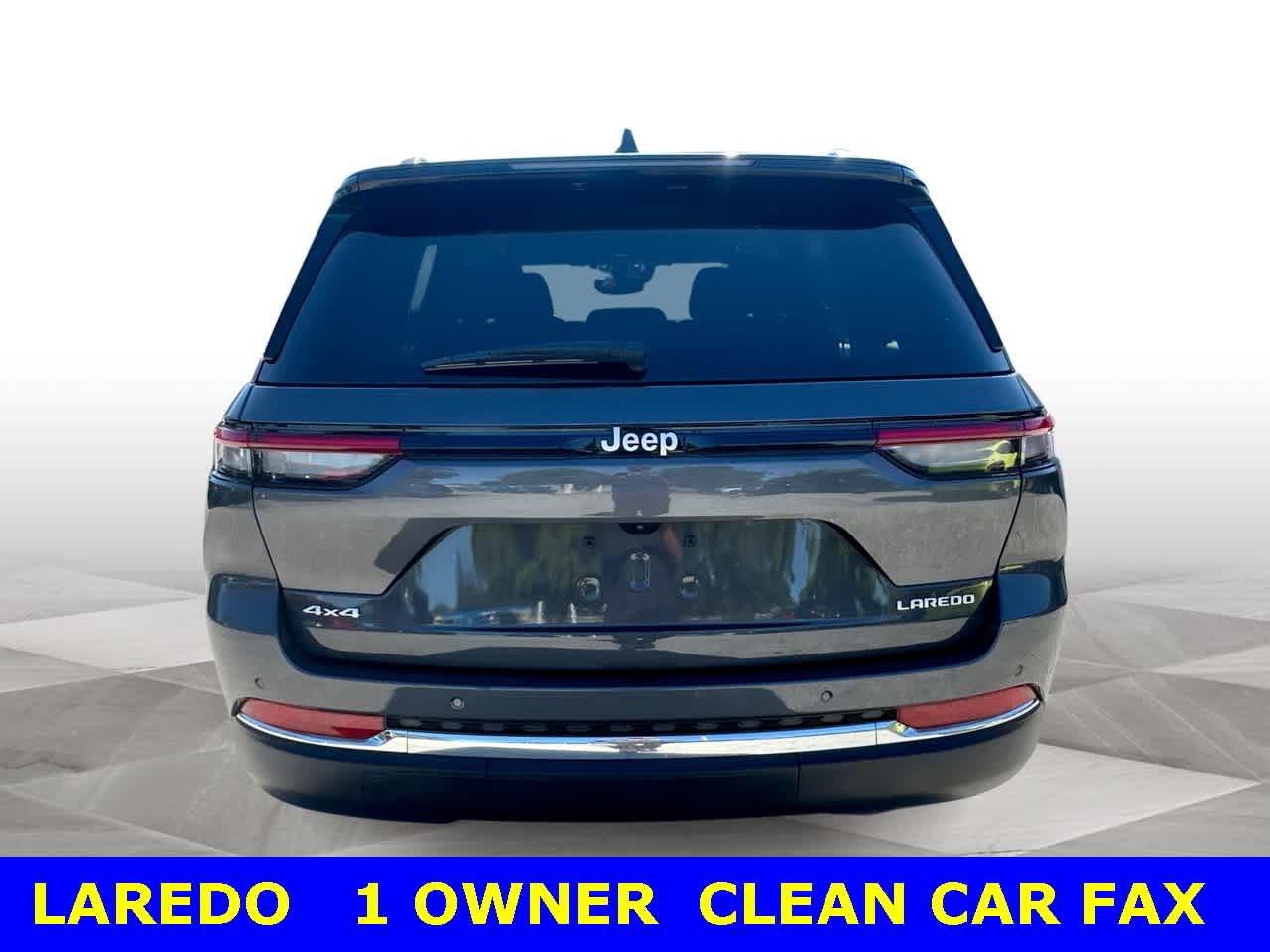 Thumbnail: 2024 Jeep Grand Cherokee - 6