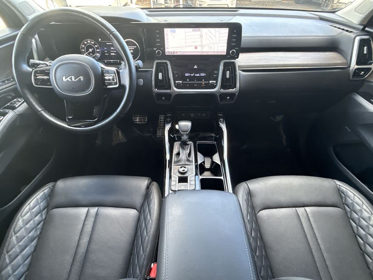 Thumbnail: 2023 Kia Sorento - 23