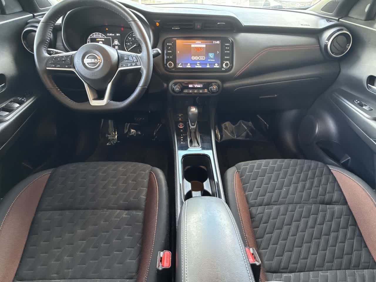 Thumbnail: 2023 Nissan Kicks - 24