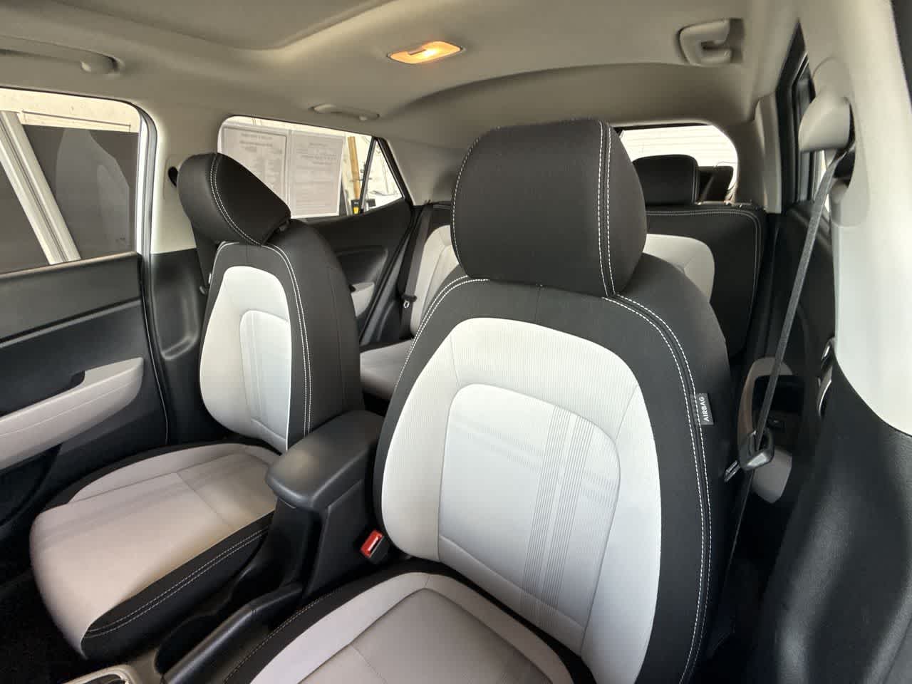 Thumbnail: 2025 Hyundai Venue - 14