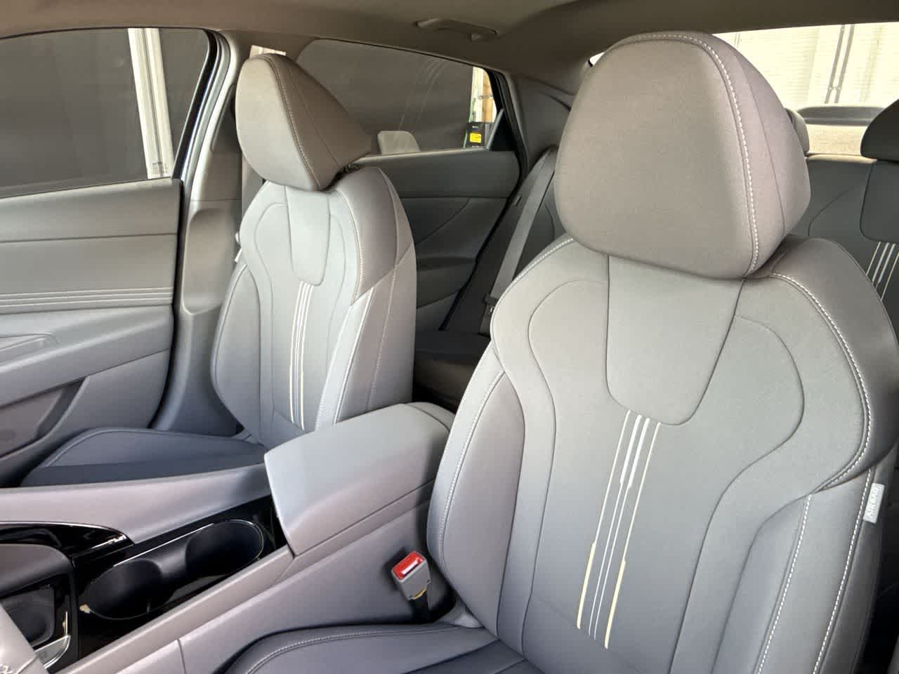 Thumbnail: 2026 Hyundai Elantra - 14