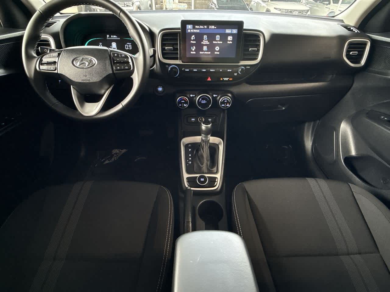 Thumbnail: 2025 Hyundai Venue - 24