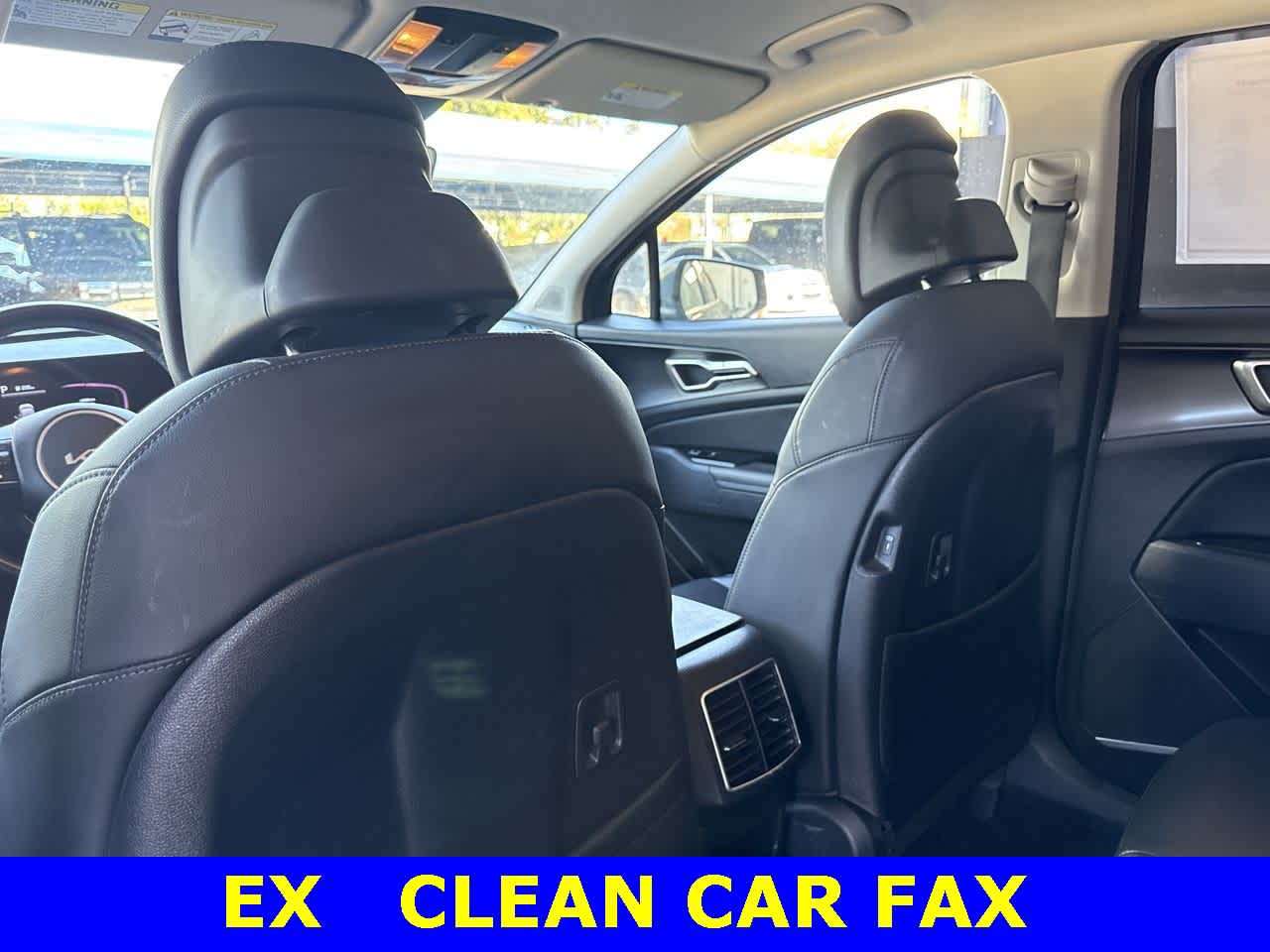 Thumbnail: 2023 Kia Sportage - 23