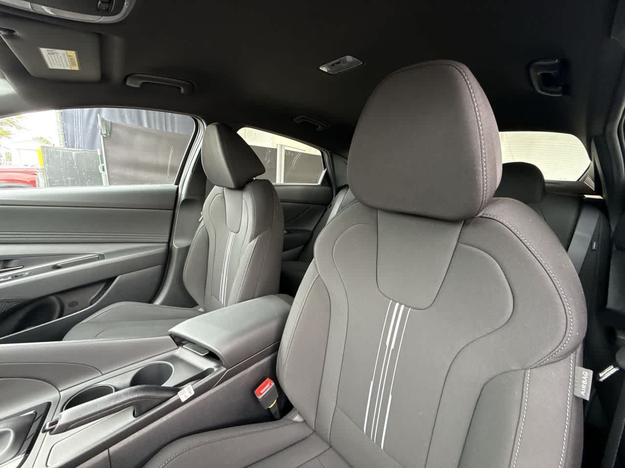 Thumbnail: 2026 Hyundai Elantra - 14