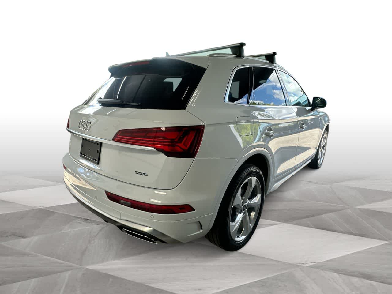 Thumbnail: 2025 Audi Q5 - 8