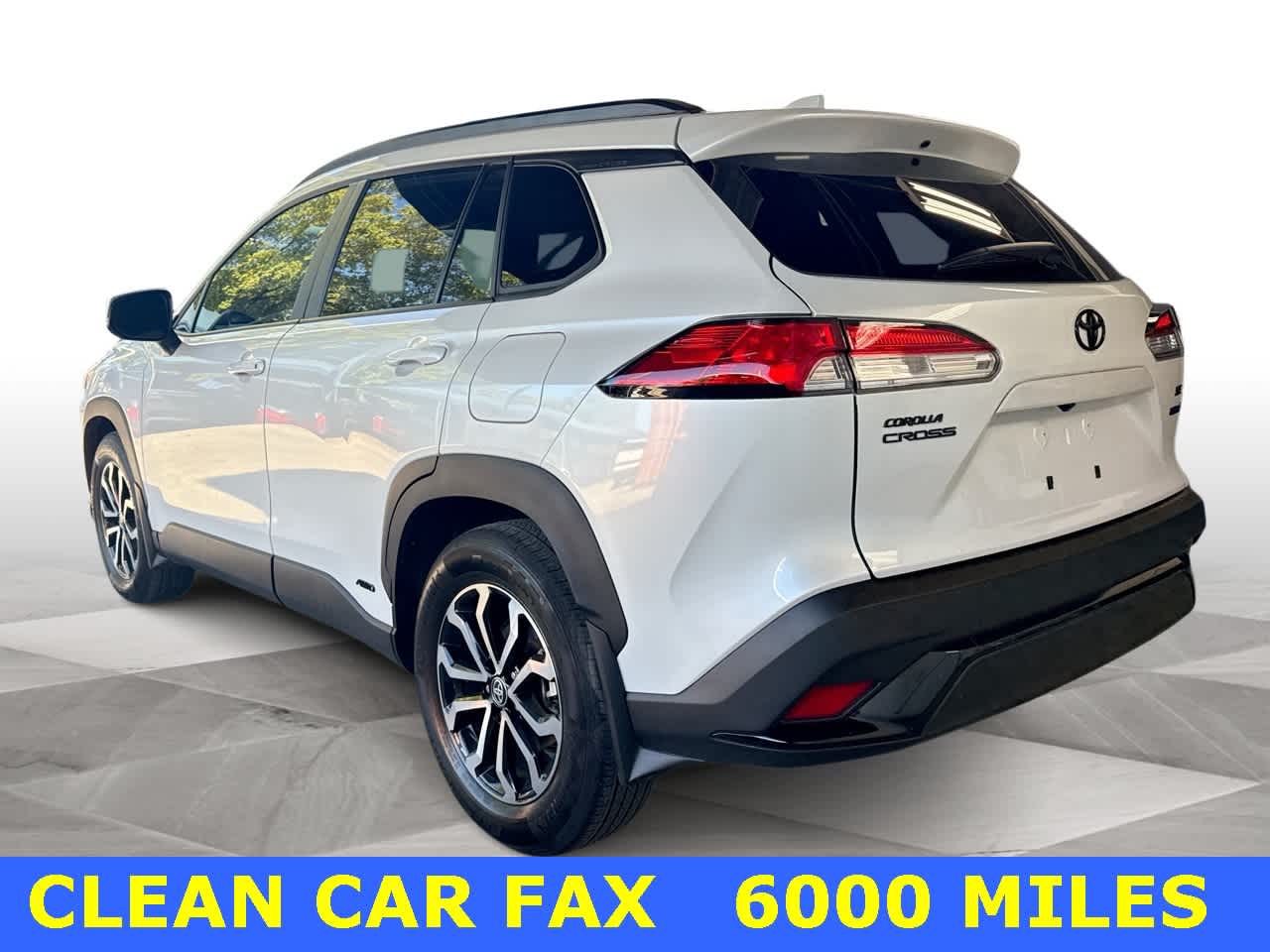 Thumbnail: 2024 Toyota Corolla Cross - 6