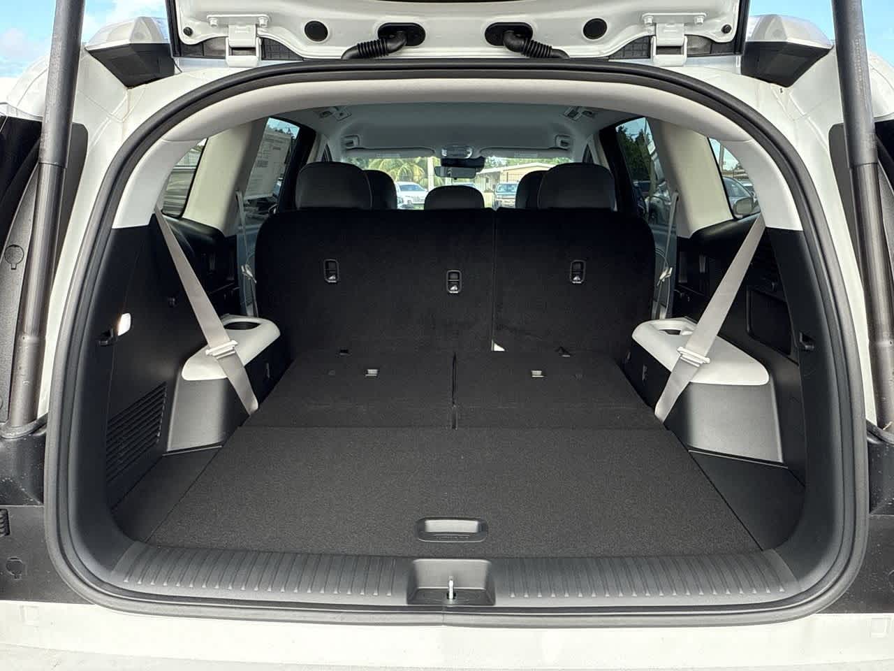 Thumbnail: 2026 Hyundai Ioniq - 25