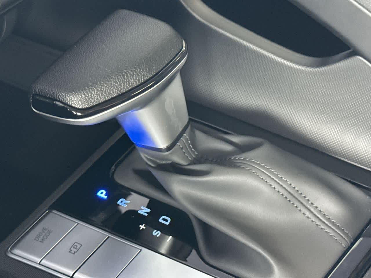 Thumbnail: 2025 Hyundai Elantra - 21