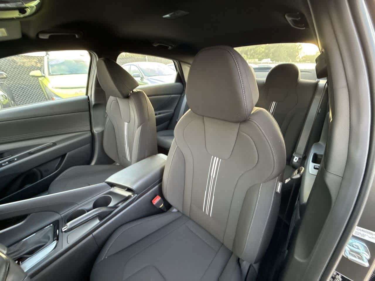 Thumbnail: 2026 Hyundai Elantra - 14