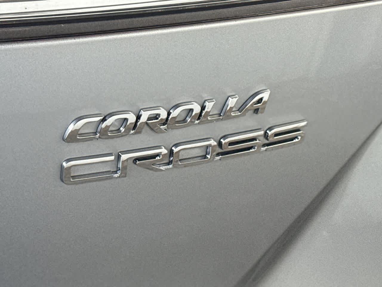Thumbnail: 2023 Toyota Corolla Cross - 10
