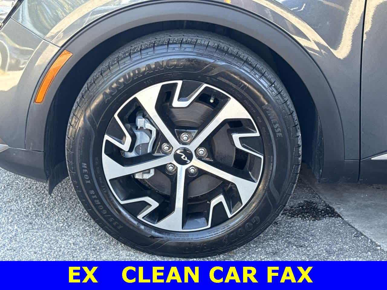 Thumbnail: 2023 Kia Sportage - 11