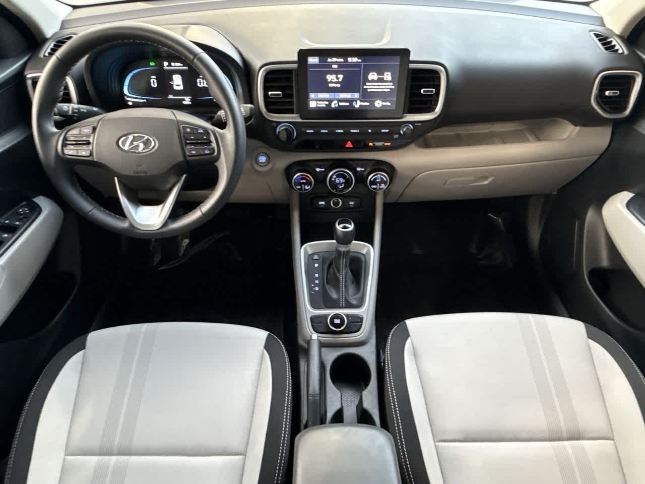 Thumbnail: 2025 Hyundai Venue - 24