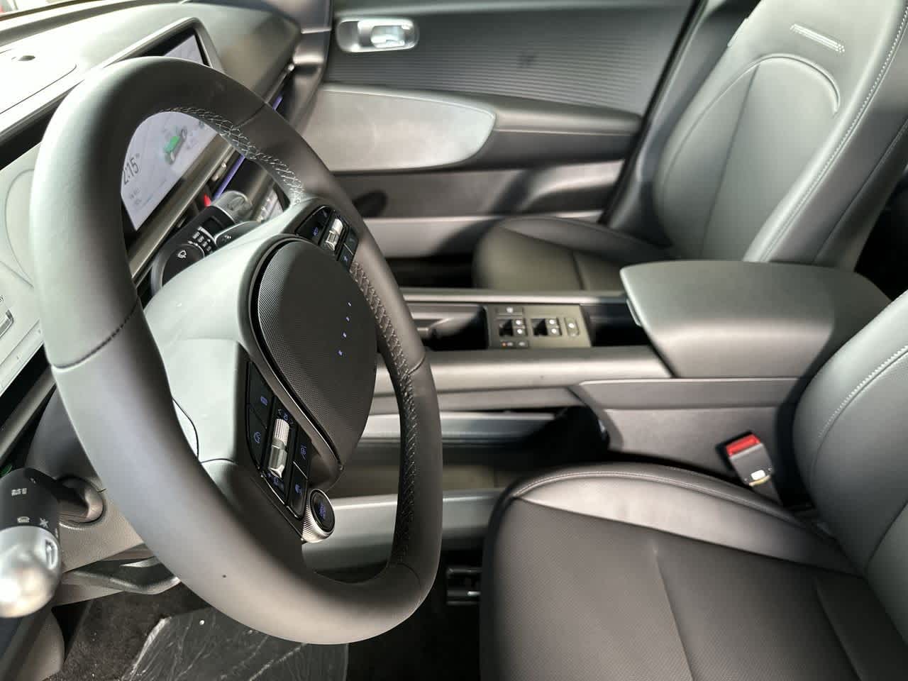 Thumbnail: 2025 Hyundai Ioniq 6 - 13